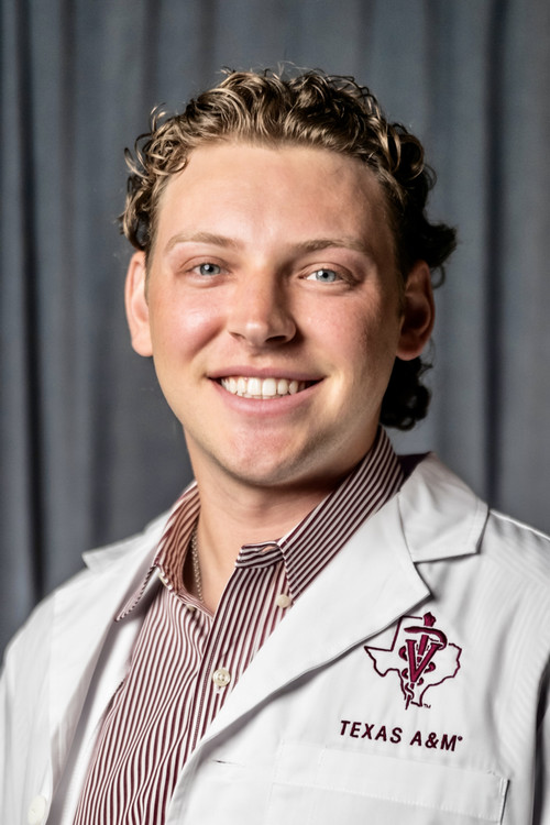 Johnny Kaldis, DVM